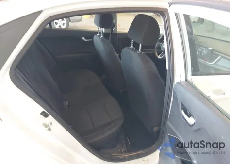 2020 Kia Rio Lx z USA, uszkodzony, nr VIN 3KPA24AD1LE320883